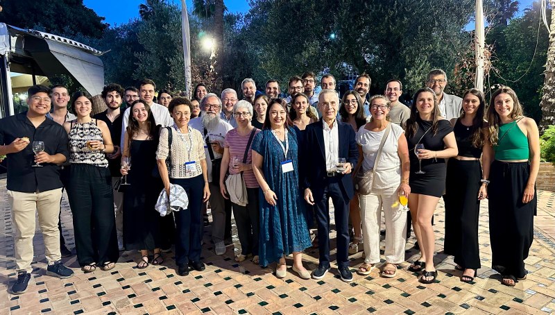 Joint generations of students and professors of the Master in Photonics at Reunión Nacional de Óptica 2024!